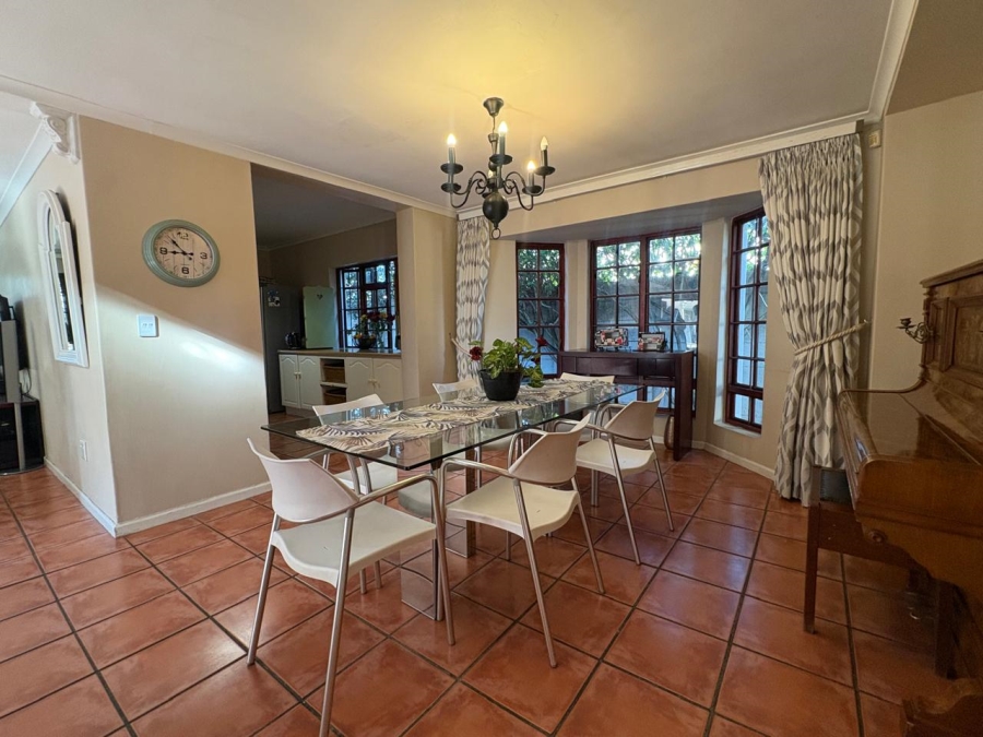 4 Bedroom Property for Sale in Parklands Western Cape